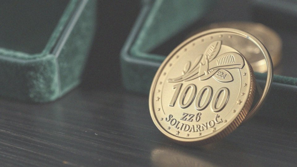 Kto jest producentem monety 10000 zł Solidarność?